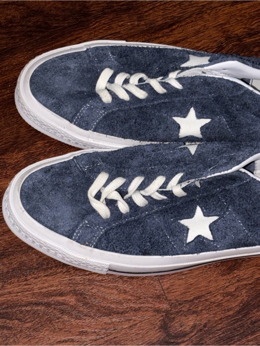 Converse - Picture 4 of 14